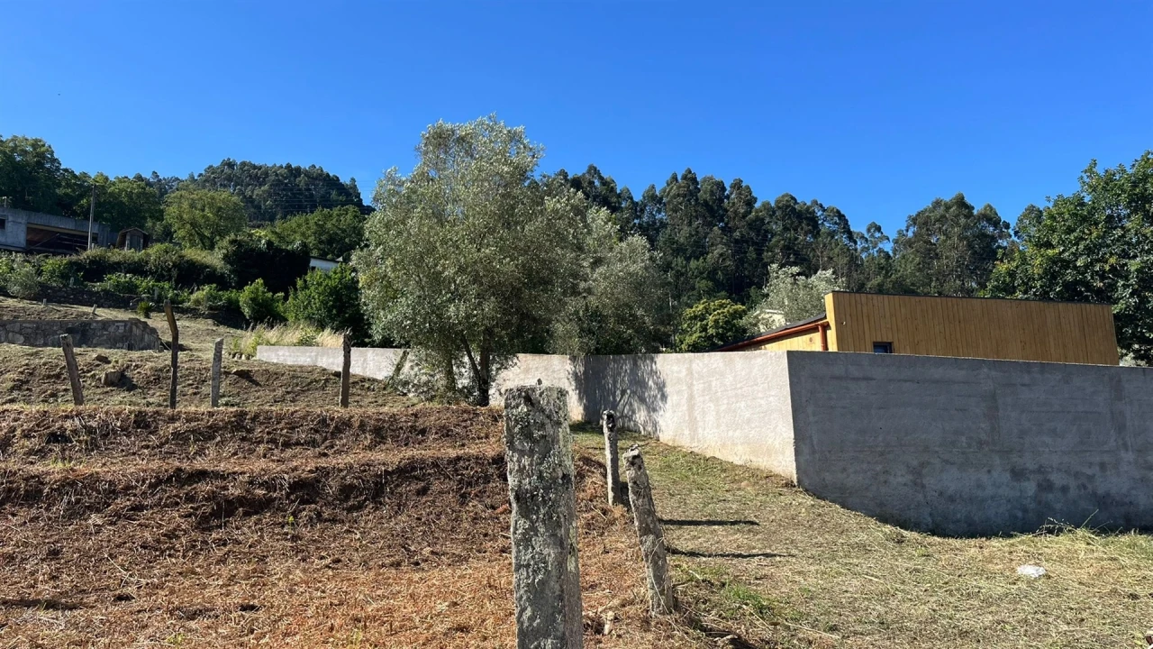 Terreno para Venda em Vilar de Mouros Foto 8