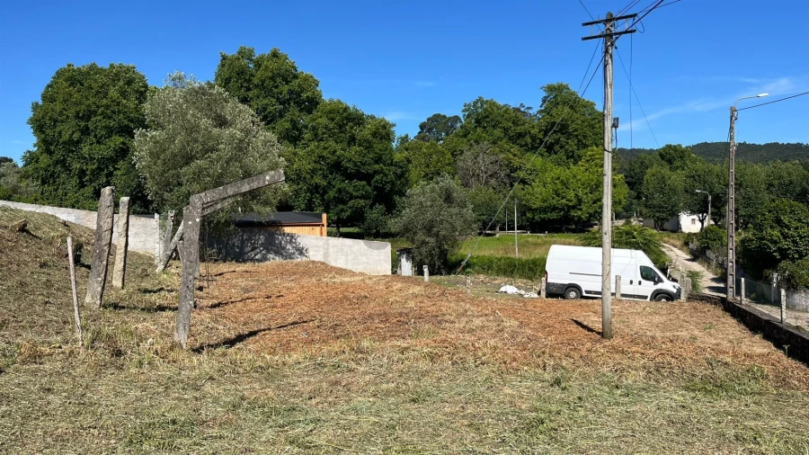 Terreno para Venda em Vilar de Mouros Foto 12