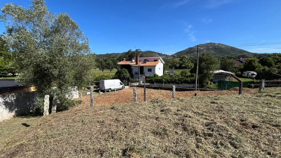 Terreno para Venda em Vilar de Mouros Foto 15