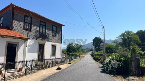 Moradia T3 para Venda em Seixas