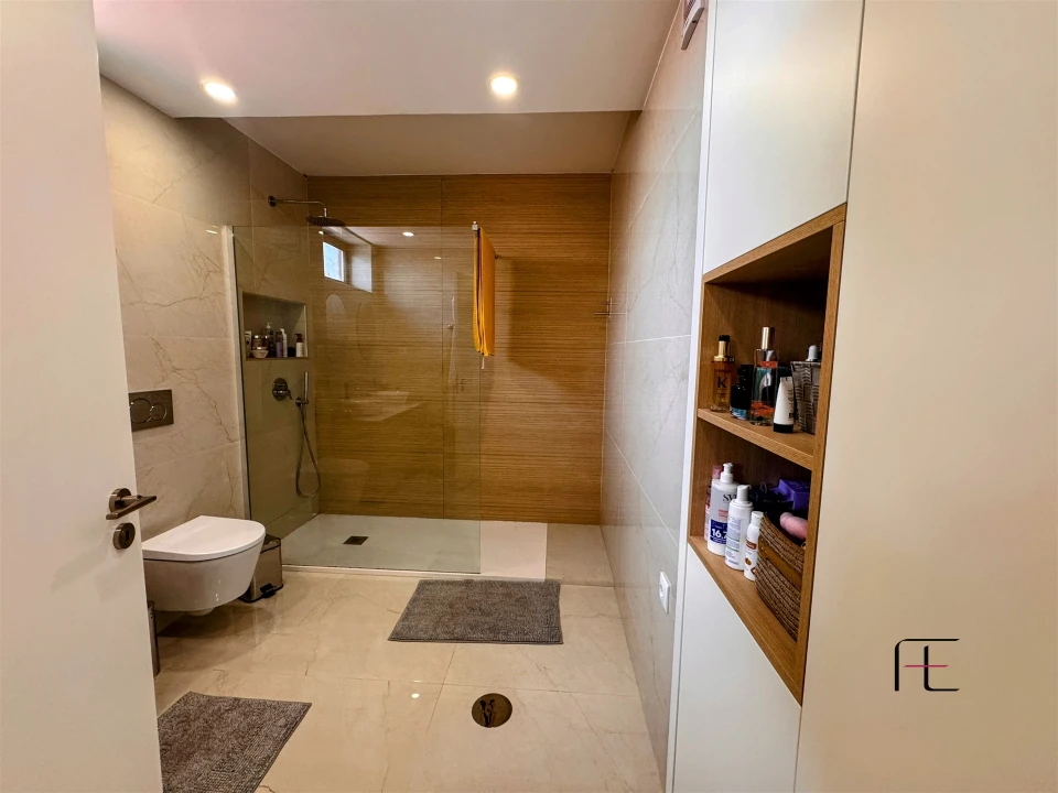 Apartamento T2 para Venda em São Mamede de Infesta e Senhora da Hora Foto 36