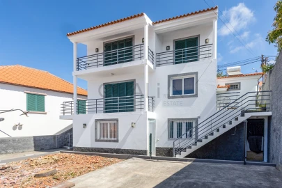Moradia T3 para Venda em Imaculado Coração de Maria