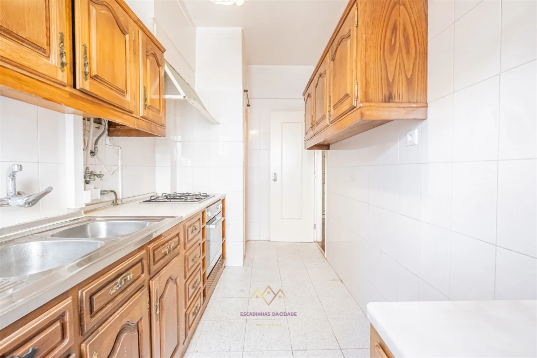 Apartamento T3 para Venda em Queluz e Belas Foto 26