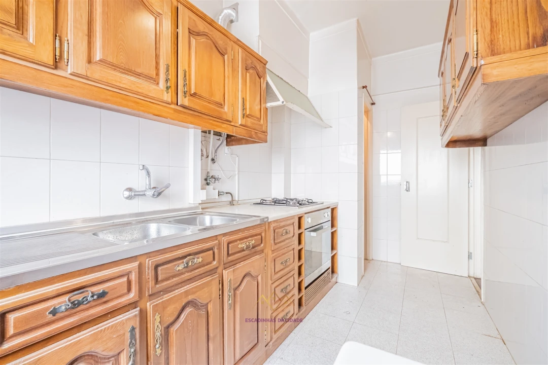 Apartamento T3 para Venda em Queluz e Belas Foto 27