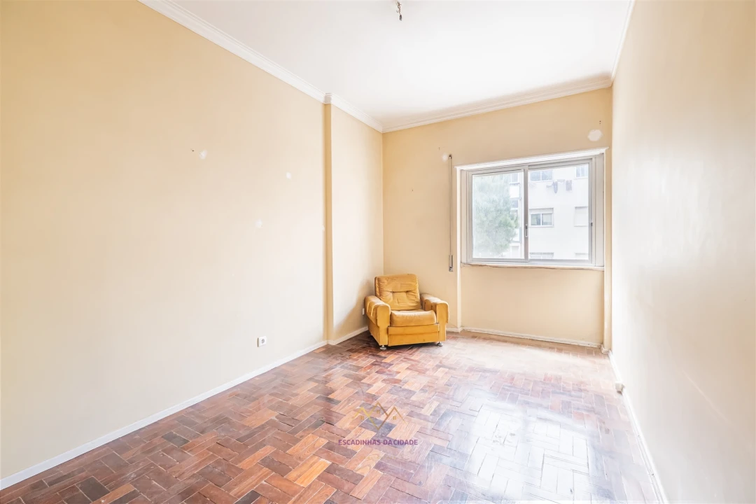 Apartamento T3 para Venda em Queluz e Belas Foto 7