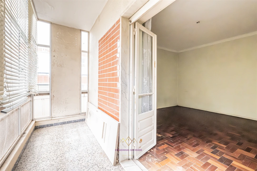 Apartamento T3 para Venda em Queluz e Belas Foto 18