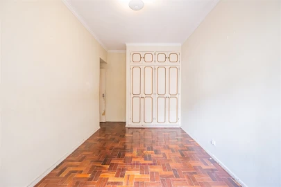 Apartamento T3 para Venda em Queluz e Belas