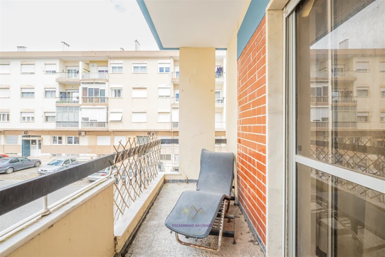 Apartamento T3 para Venda em Queluz e Belas Foto 38