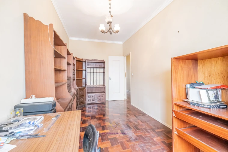 Apartamento T3 para Venda em Queluz e Belas Foto 33