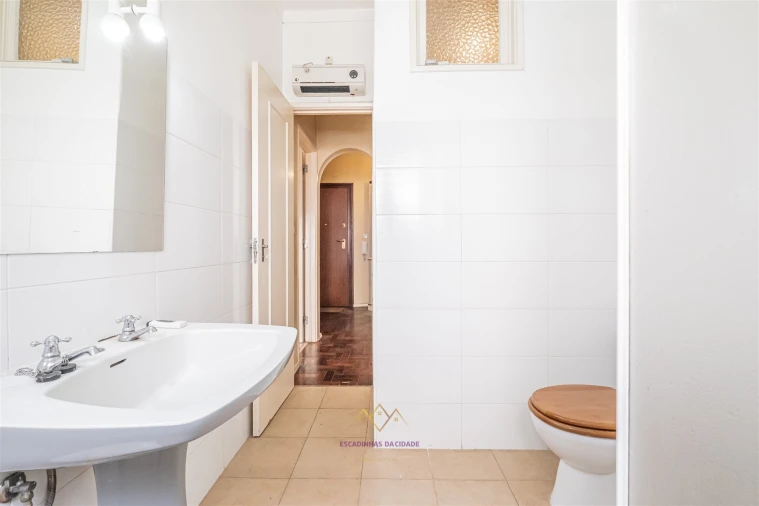 Apartamento T3 para Venda em Queluz e Belas Foto 22