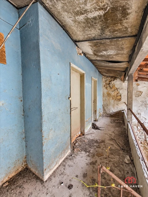 Moradia T4 para Venda em Santiago de Cassurrães e Póvoa de Cervães