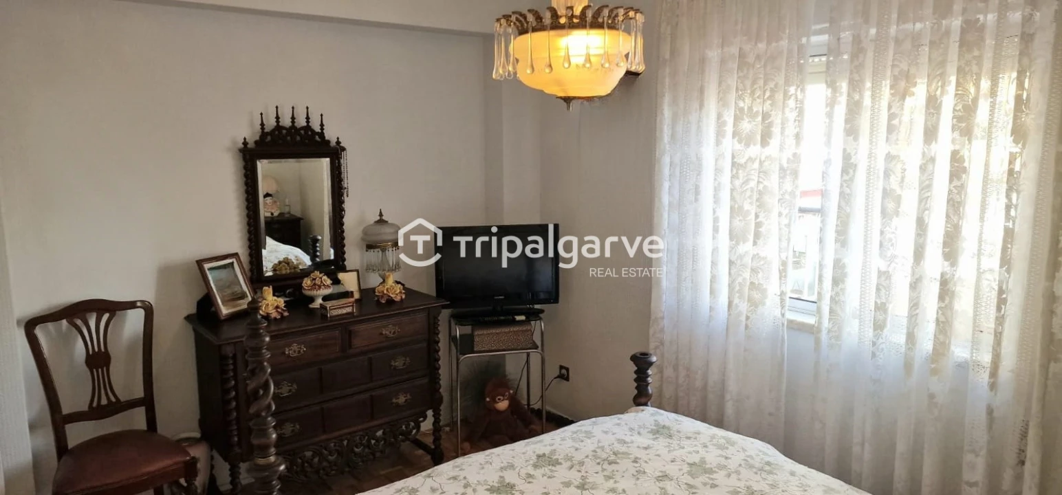 Apartamento T3 para Arrendamento em Assunção, Ajuda, Salvador e Santo Ildefonso Foto 11