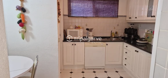 Apartamento T3 para Arrendamento em Assunção, Ajuda, Salvador e Santo Ildefonso