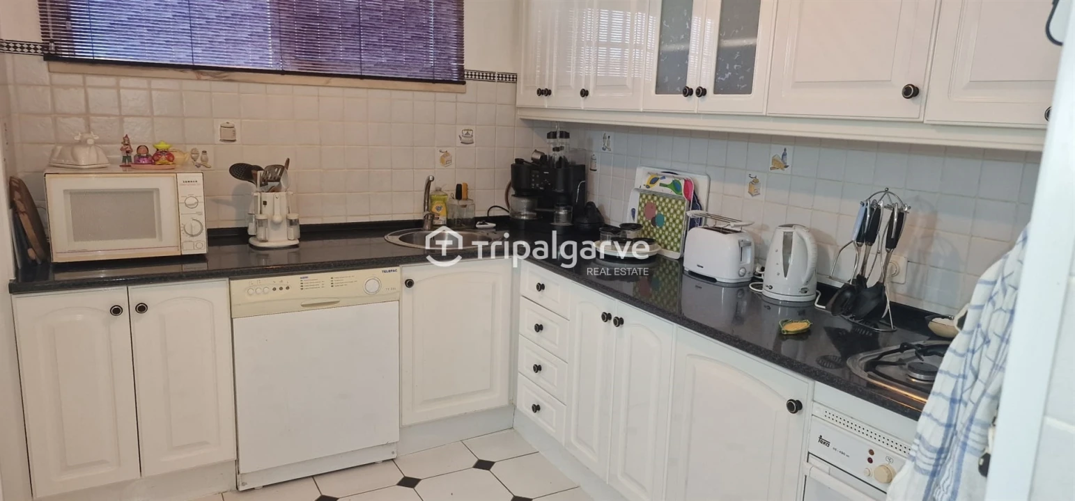 Apartamento T3 para Arrendamento em Assunção, Ajuda, Salvador e Santo Ildefonso Foto 2