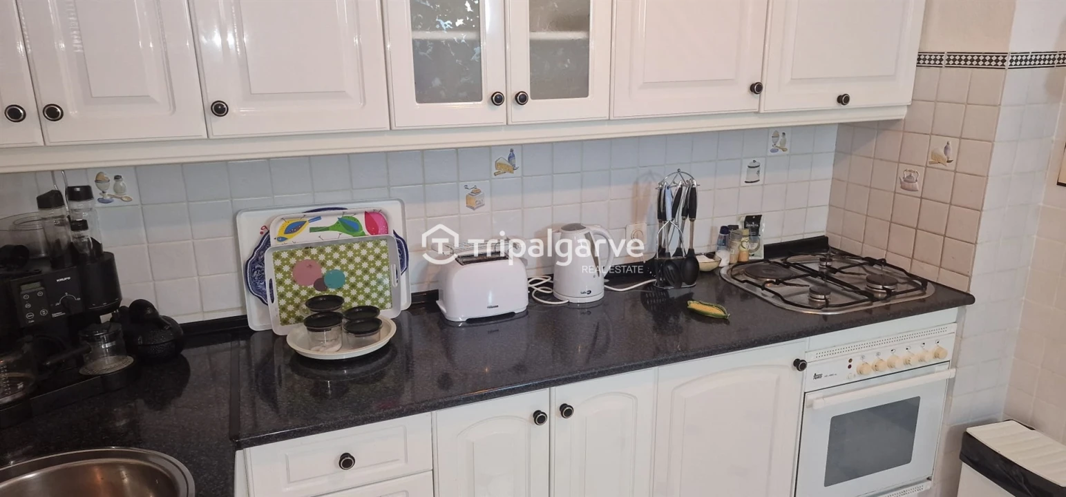 Apartamento T3 para Arrendamento em Assunção, Ajuda, Salvador e Santo Ildefonso Foto 8