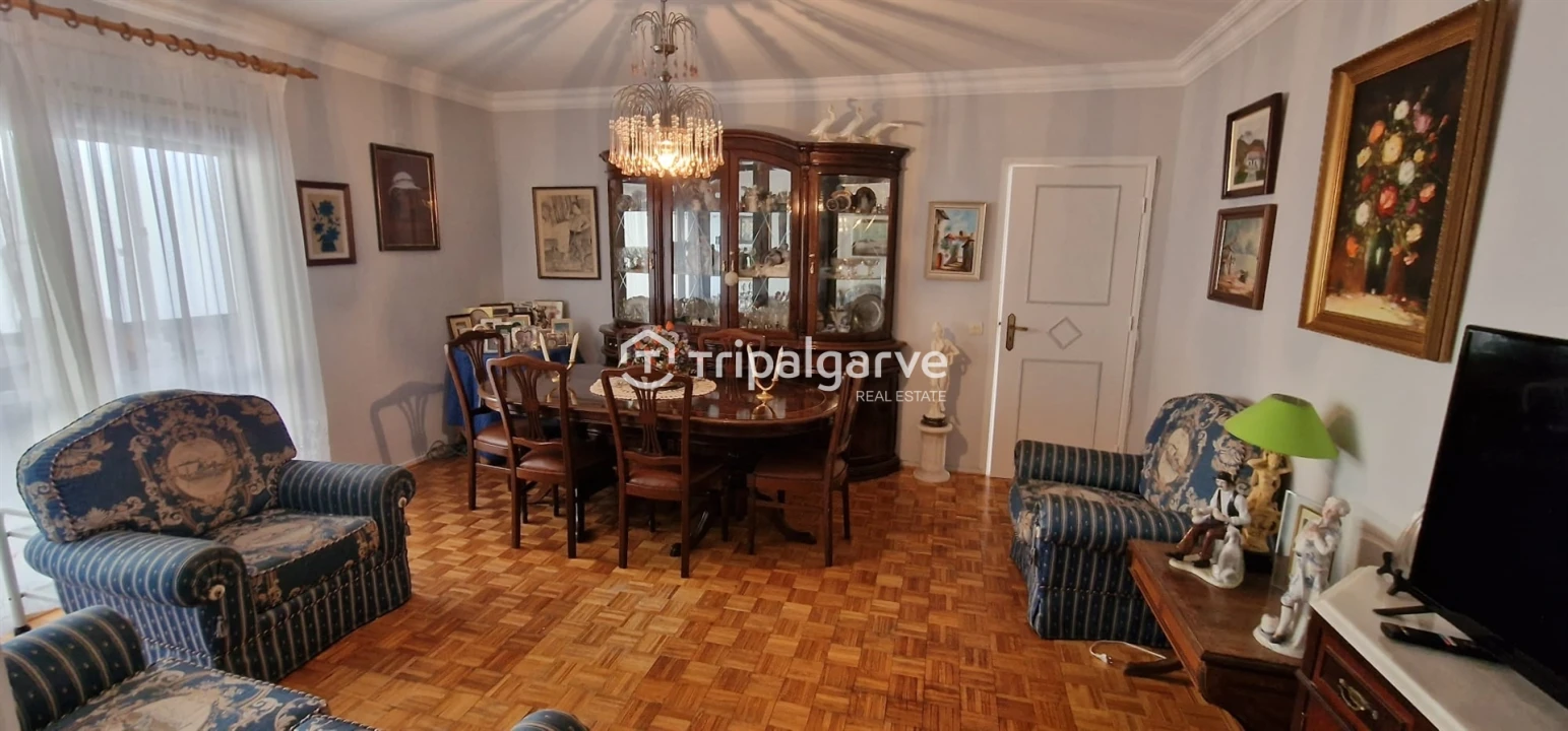 Apartamento T3 para Arrendamento em Assunção, Ajuda, Salvador e Santo Ildefonso Foto 25