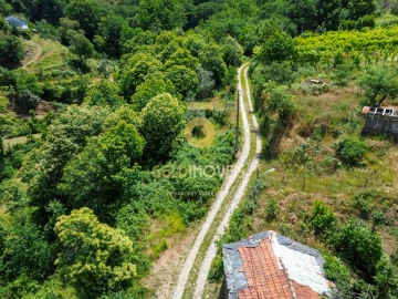 Moradia T2 para Venda em Real