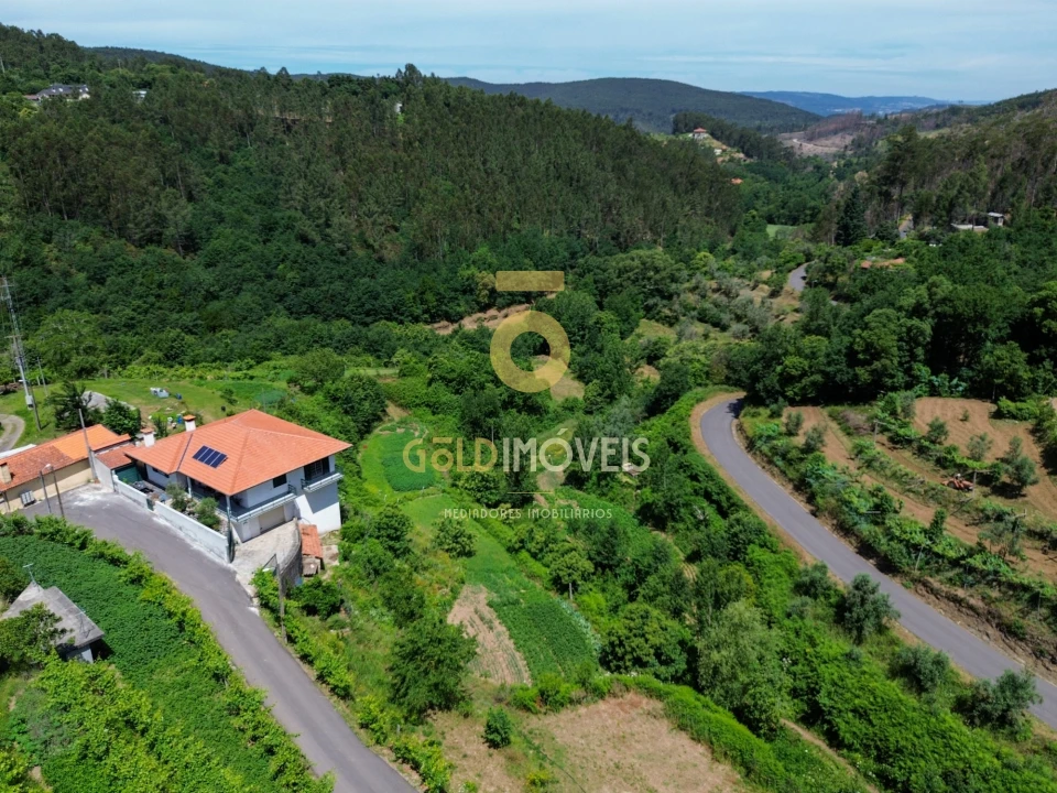 Moradia T2 para Venda em Real Foto 12