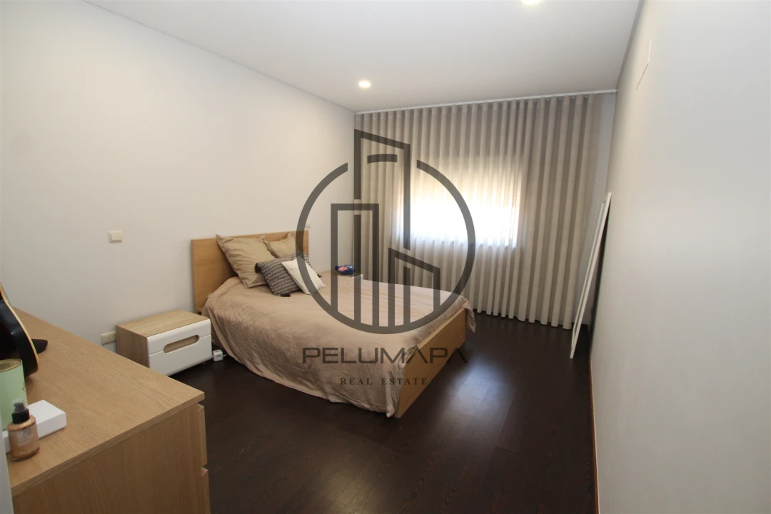 Apartamento T2 para Venda em Vila Nova de Famalicão e Calendário Foto 11