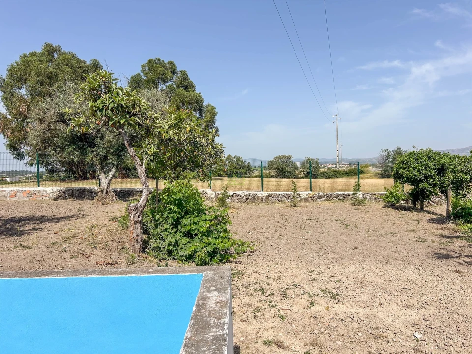 Quinta T1 para Venda em Lardosa Foto 40