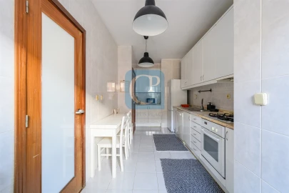 Apartamento T1 para Arrendamento em Paranhos