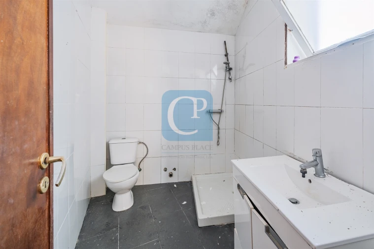 Moradia T4 para Venda em Matosinhos e Leça da Palmeira Foto 12