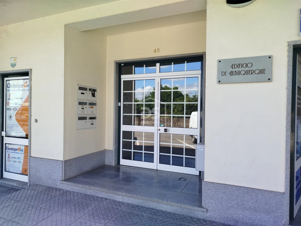 Apartamento T3 para Venda em Currelos, Papízios e Sobral Foto 3