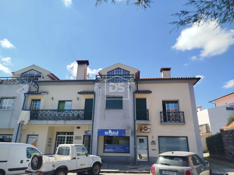 Apartamento T3 para Venda em Currelos, Papízios e Sobral Foto 1