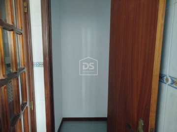 Apartamento T3 para Venda em Currelos, Papízios e Sobral