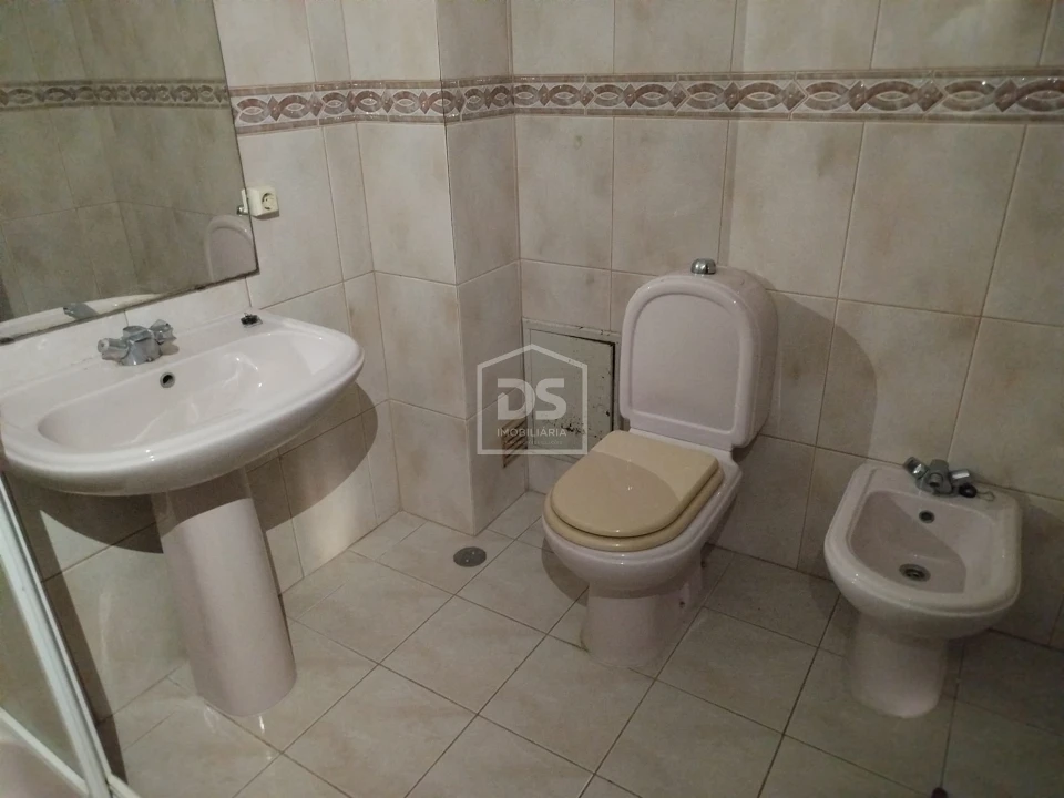Apartamento T3 para Venda em Currelos, Papízios e Sobral Foto 6