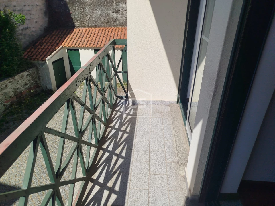 Apartamento T3 para Venda em Currelos, Papízios e Sobral Foto 14