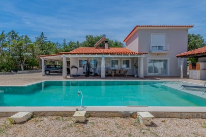 Moradia T3 para Venda em Loule (São Clemente)
