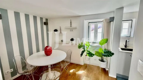 Apartamento T1 para Venda em Santa Maria Maior