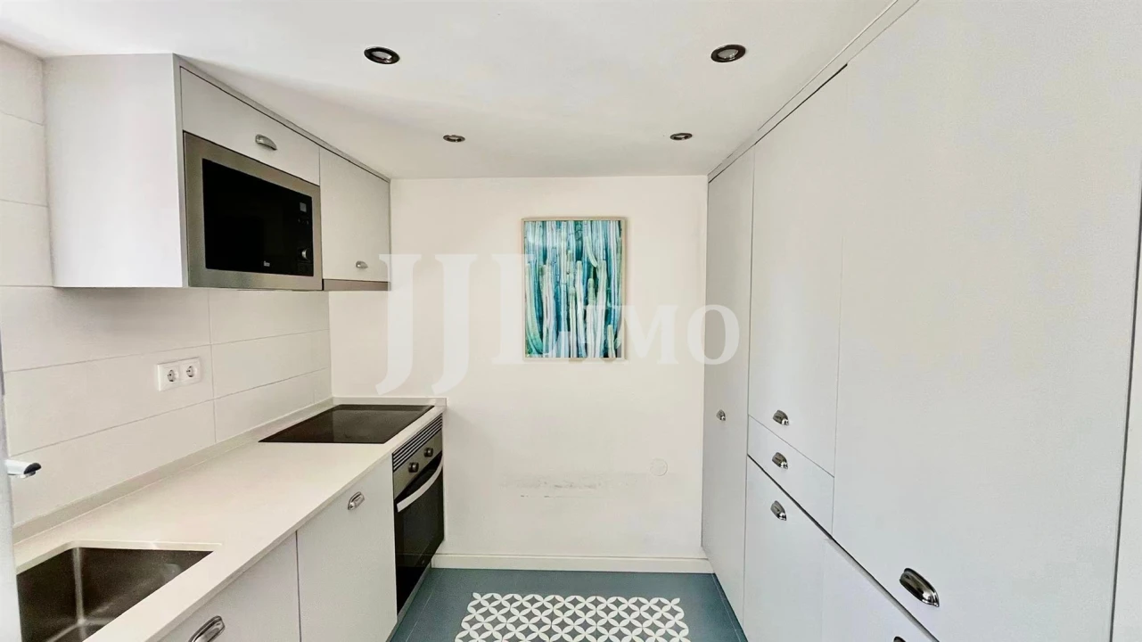 Apartamento T1 para Venda em Santa Maria Maior Foto 8