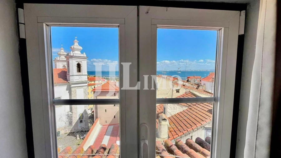 Apartamento T1 para Venda em Santa Maria Maior Foto 10