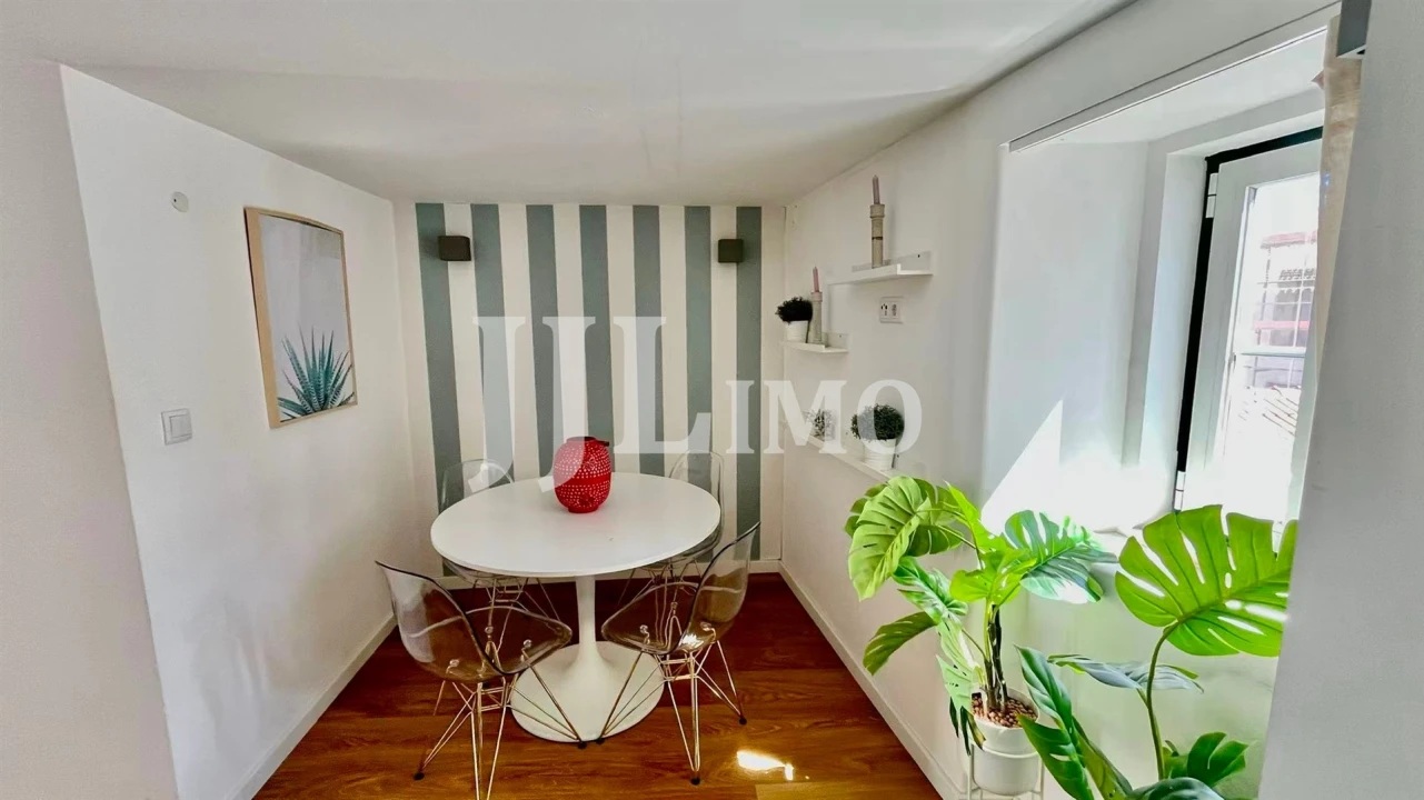 Apartamento T1 para Venda em Santa Maria Maior Foto 6