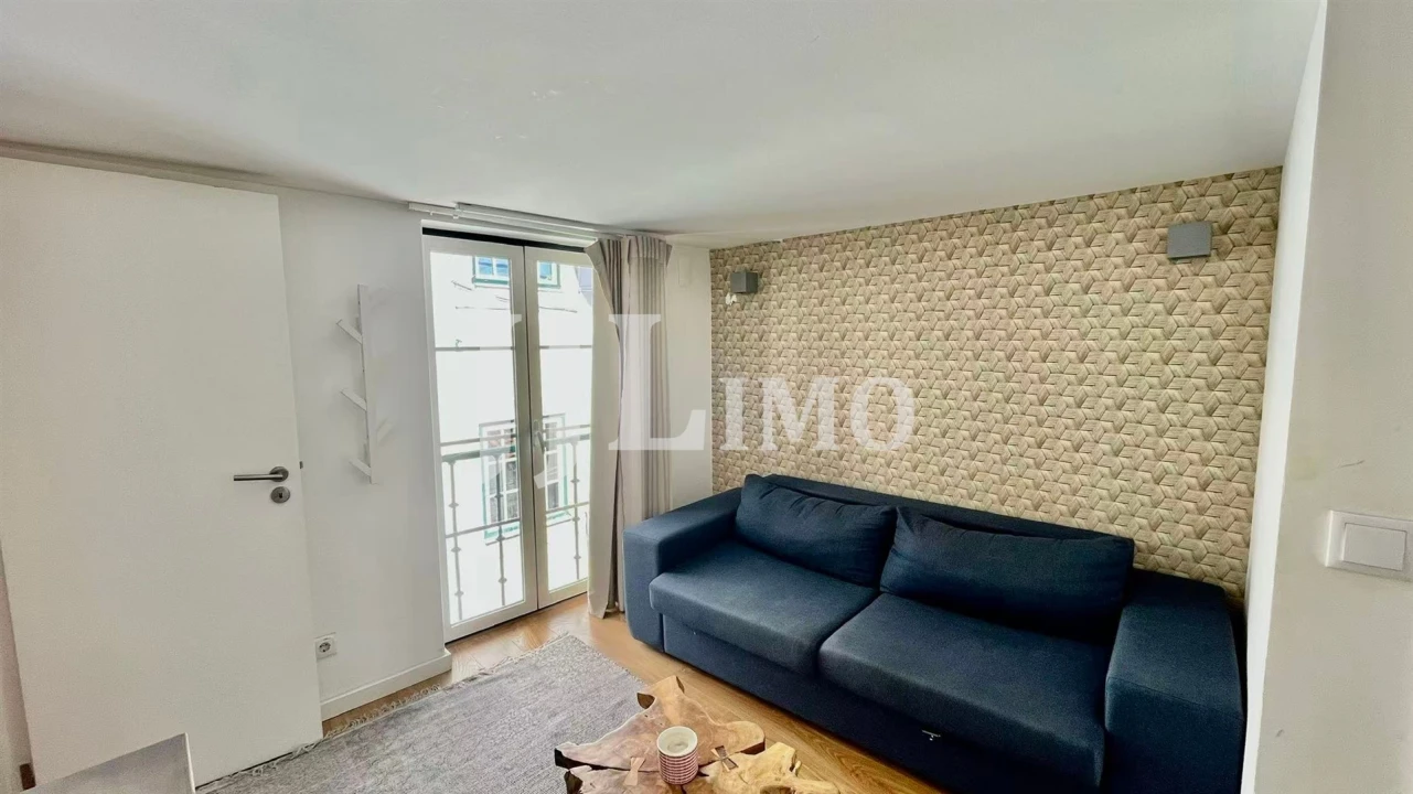 Apartamento T1 para Venda em Santa Maria Maior Foto 1