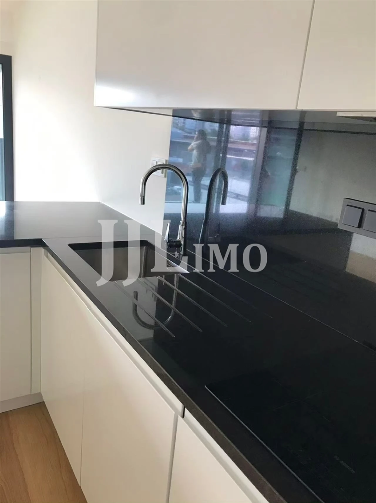 Apartamento T1 para Arrendamento em São Domingos de Benfica Foto 4