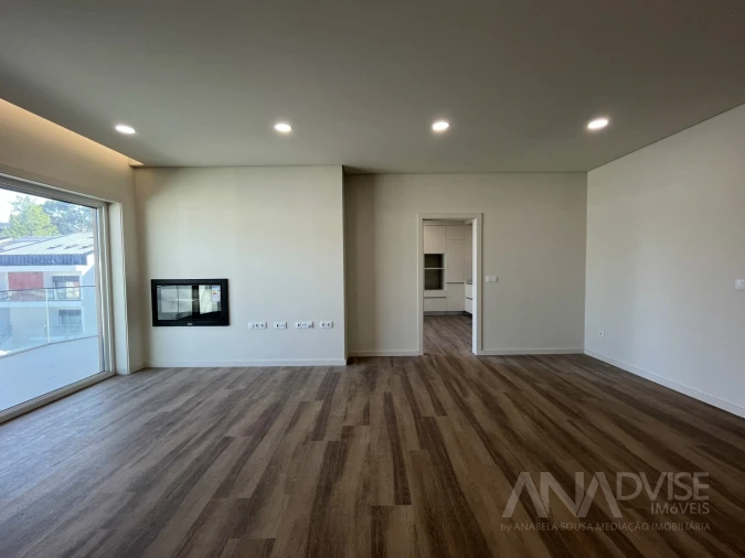Apartamento T3 para Venda em Viseu Foto 6