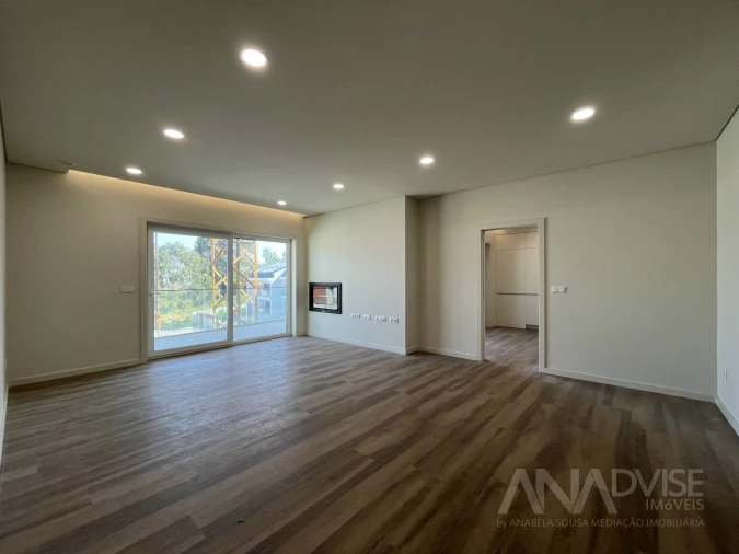 Apartamento T3 para Venda em Viseu Foto 4