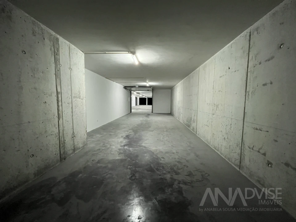 Apartamento T5 para Venda em Viseu Foto 41