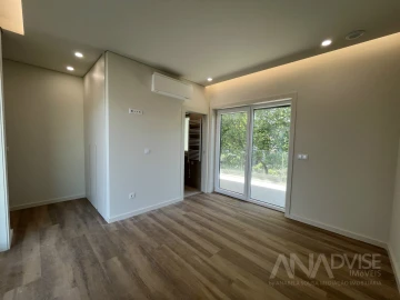 Apartamento T5 para Venda em Viseu