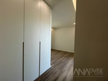 Apartamento T5 para Venda em Viseu