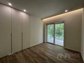 Apartamento T5 para Venda em Viseu