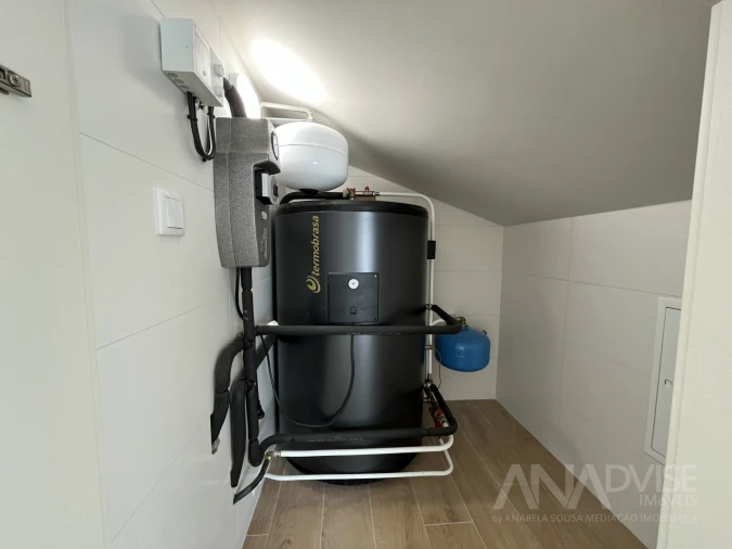 Apartamento T5 para Venda em Viseu Foto 39