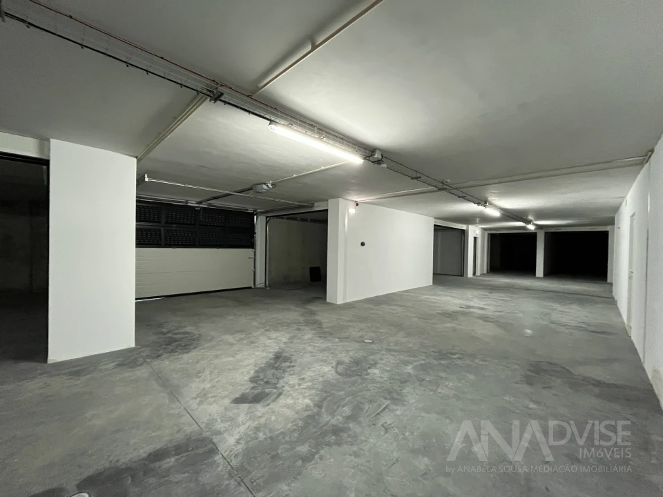 Apartamento T5 para Venda em Viseu Foto 42