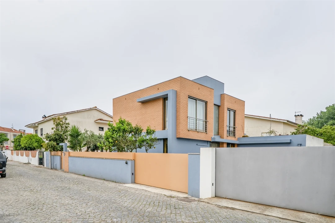 Moradia T4 para Venda em Apúlia e Fão Foto 1