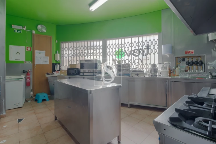 Negócio para Trespasse em Loures Foto 10
