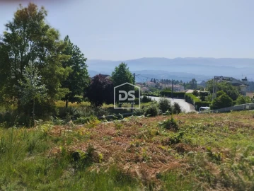 Terreno para Venda em Freixo de Cima e de Baixo