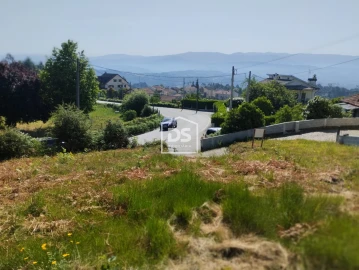 Terreno para Venda em Freixo de Cima e de Baixo